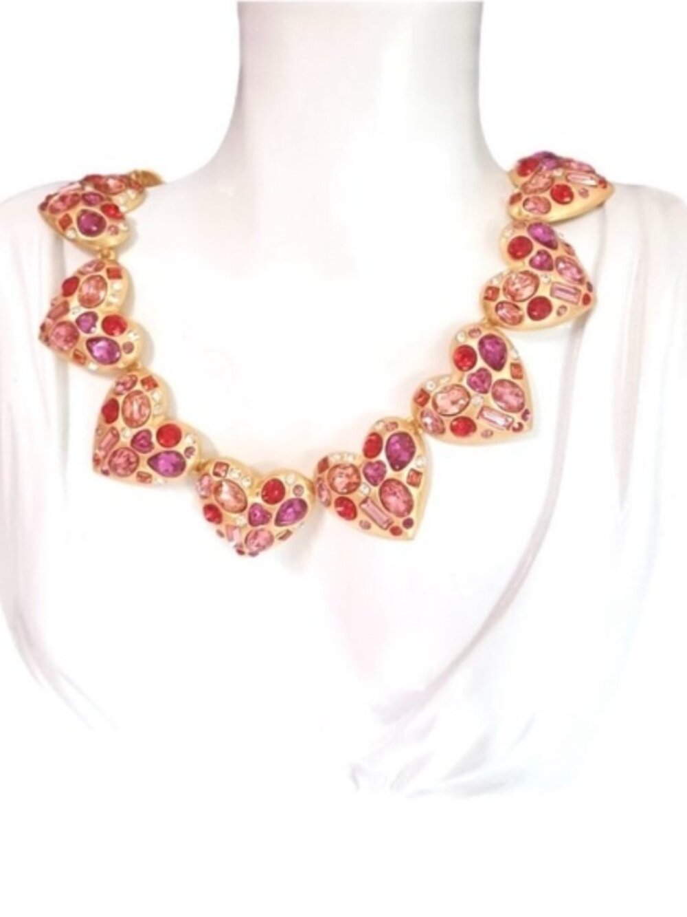 Oscar de la Renta Gemstone Heart Necklace